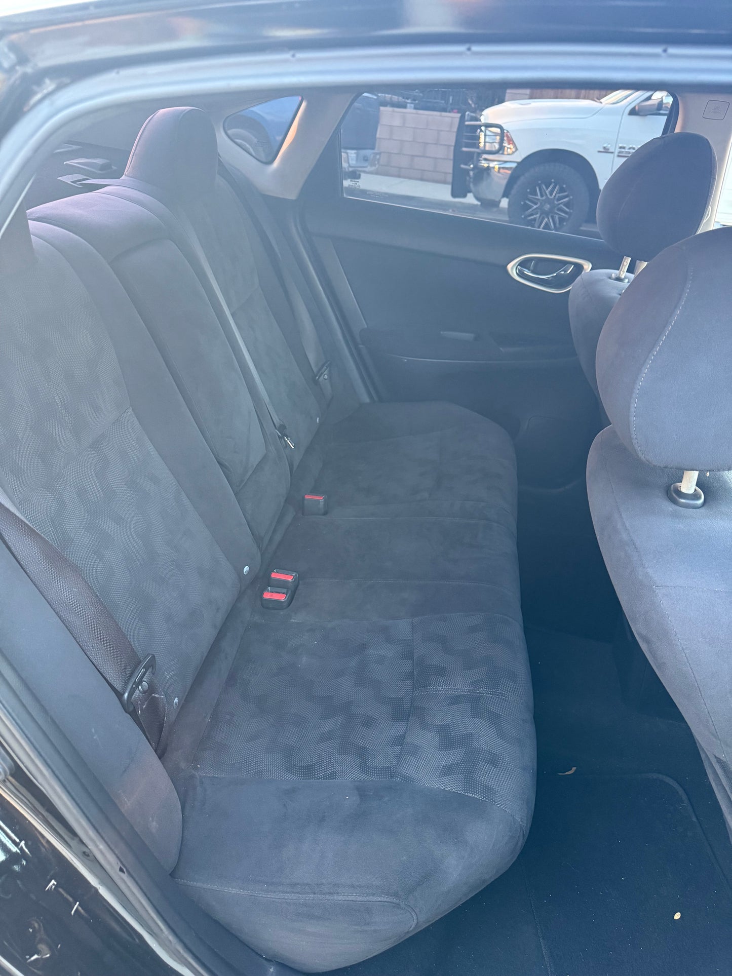 Nissan Sentra 15’