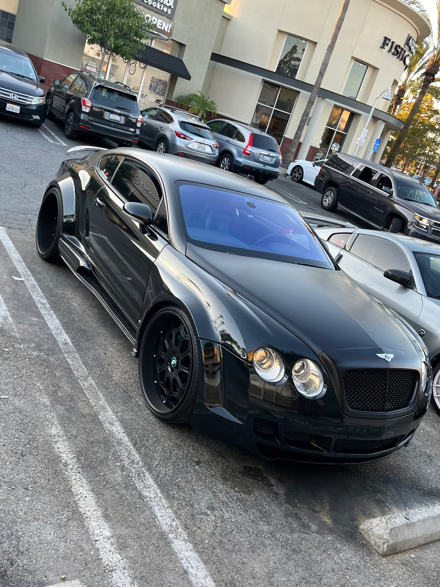 BENTLEY COUPE