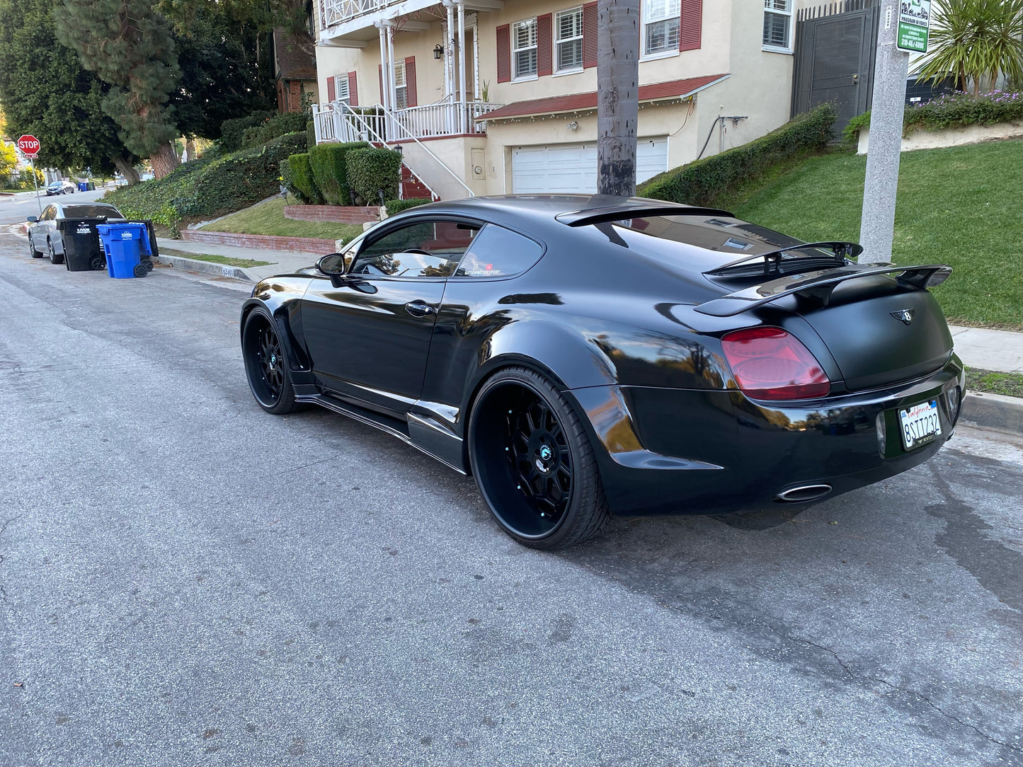BENTLEY COUPE